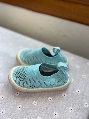 Jan & Jul Slip-On Sneakers in Aqua